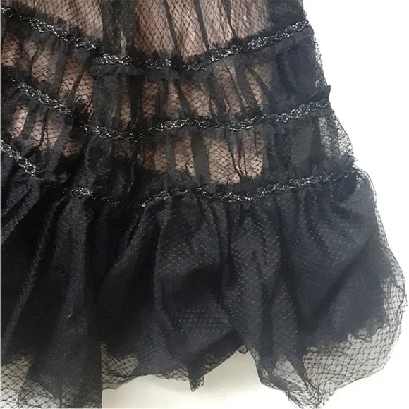 💖 HOST PICK 💖 Ruffle Mesh Cocktail Dress - Picture 3 of 9